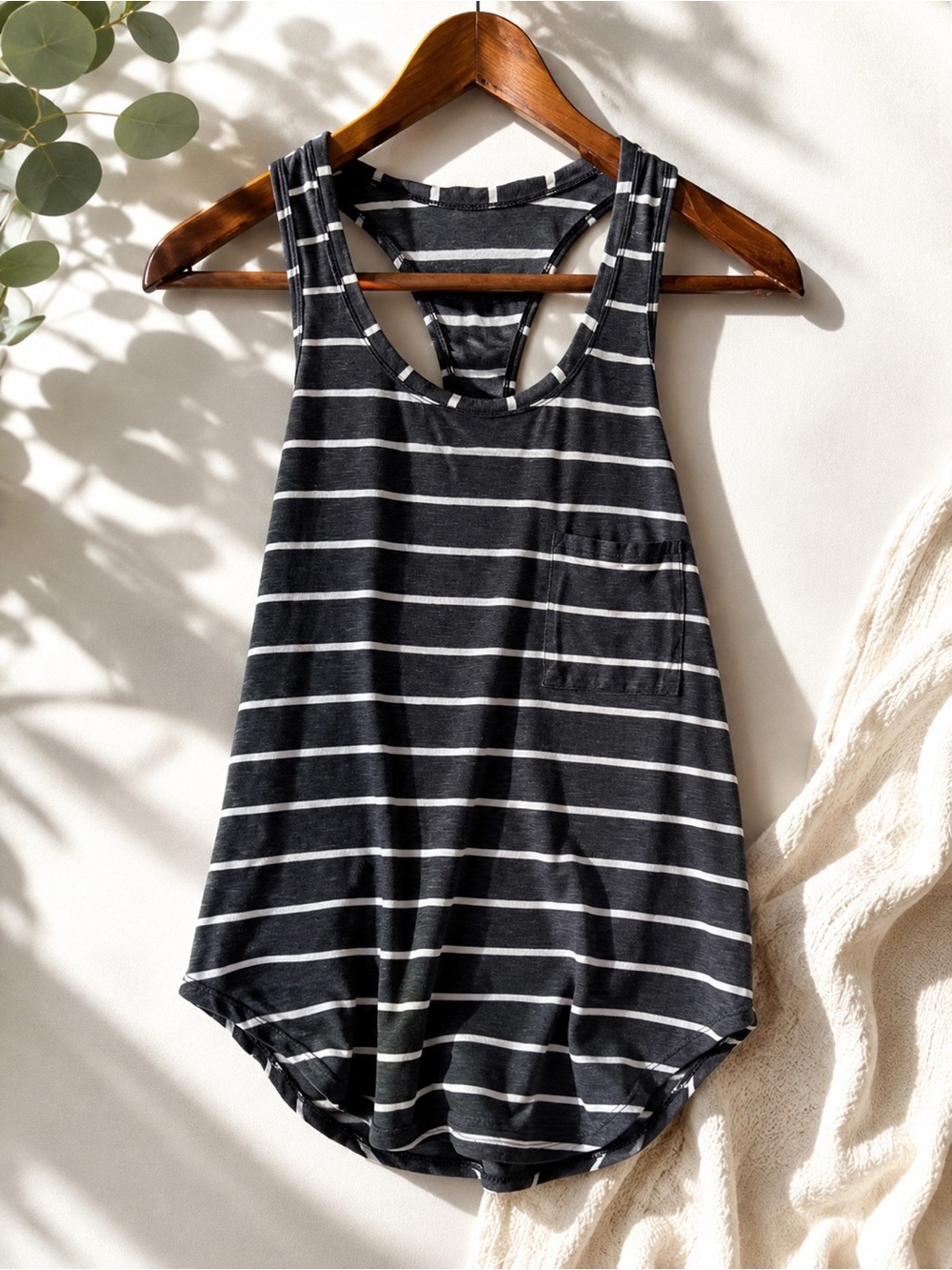 Lululemon Black White Striped Racerback Tank Top Athletic Yoga Running Size S